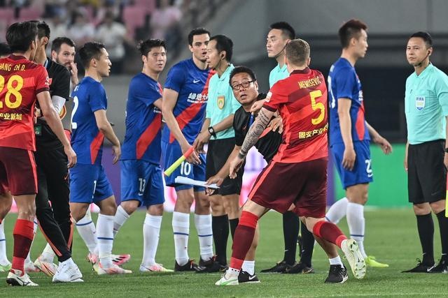 从模仿到主导：中国汽车的全球逆袭之路